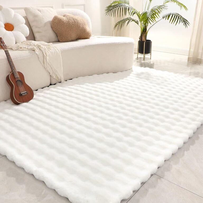 6’×9′ Living Room Faux Fur Area Rug Large Fluffy Faux Rabbit Fur Throw Rugs White Non Skid Washable Decorative Indoor Floor Mats for Bedroom Study Room