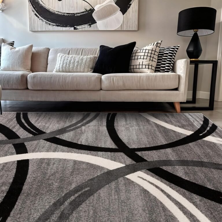 Rugshop Wavy Circles Design Area Rug, Fade-Resistant Carpet for Living Room, Dining Room, or Bedroom, Gray, 5’3″ x 7’3″