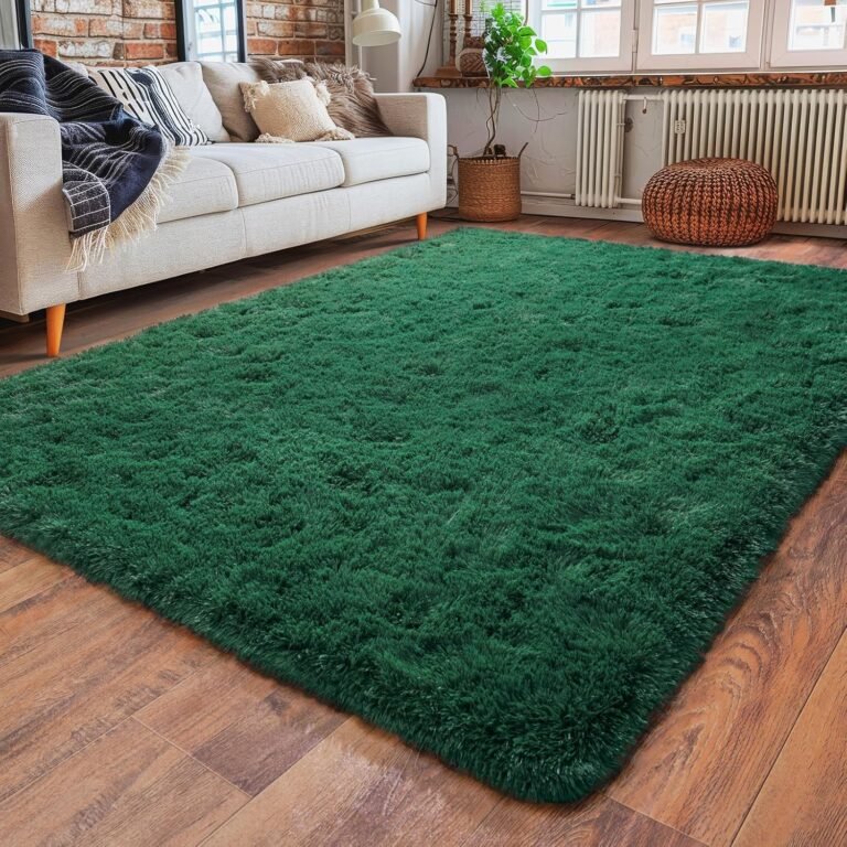 Dssimo Super Soft Area Rugs for Living Room, 4×6 Feet Modern Shag Dark Green Rug, Fluffy Plush Non-Slip Green Carpet for Girls Boys Teens, Kids Home Decor for Bedroom Dorm Nursery Classroom, Carpets